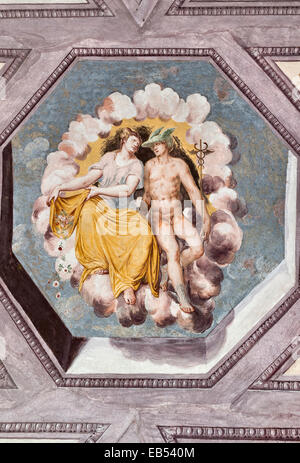 Eine Freskendecke zeigt die römische Gottheit Mercury (Hermes), Gott des Glücks und des Handels, auch der Bote, in der Villa Godi Malinverni, Vicenza, Italien Stockfoto