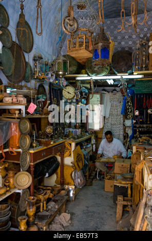 Tunesien, Kairouan, ein Geschäft von Medina Stockfoto