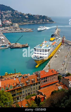 Nizza, Côte d ' Azur, Provence, Frankreich. Korsika Fähre im Hafen Stockfoto