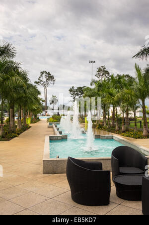 Sofitel Hotel Garten und Pool in Sipopo in der Nähe der Hauptstadt Stadt Malabo, Äquatorialguinea, Afrika Stockfoto