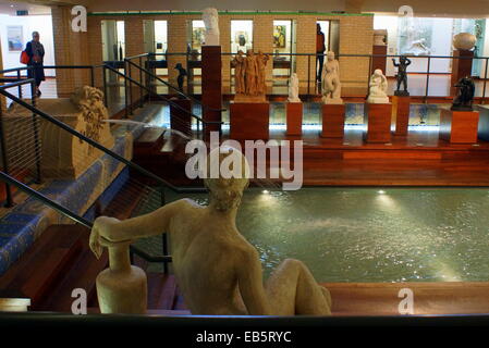 La Piscine Museum La Piscine (Französisch für "Swimming Pool") ist ein Museum für Kunst und Industrie, Stockfoto