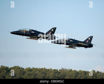 British Aerospace Hawk T. Mk1 Aircraft Serien XX202 & XX203 Abfahrt RAF Lossiemouth, Schottland.  SCO 9190 Stockfoto