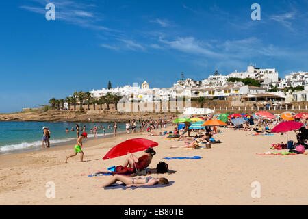 Portugal, der West-Algarve Praia da Luz-Strand Stockfoto