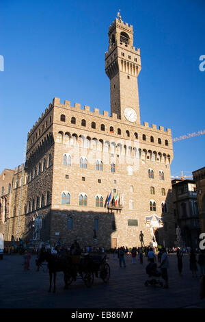 Palazzo Vecchio, Piazza della Signoria in Florenz, Toskana, Italien Stockfoto