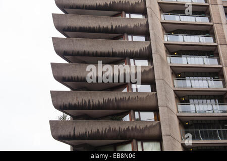 Cromwells Tower, Barbican Center London, England, Vereinigtes Königreich. Stockfoto