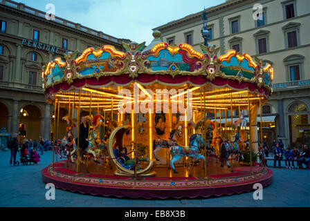 Karussell, Piazza della Repubblica Platz, Florenz, Toskana, Italien Stockfoto