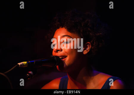 Corinne Bailey Rae durchführen an den Gypsy Teestuben, Deep Ellum, Dallas, Texas, Vereinigten Staaten von Amerika. Stockfoto