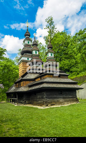 Die hölzerne Kirche geweiht, St. Michael befindet sich im oberen Teil des Kinskeho Gartens auf den Petrin-Hügel Stockfoto