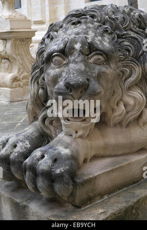 Löwe-Figur, den Großmeister-Palast, Valletta, Malta Stockfoto