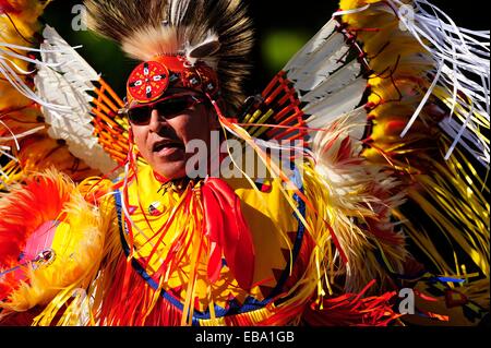 Ojibwe Mann, Indianer, auf ein Pow-Wow, Provinz Manitoulin Island, Ontario, Kanada Stockfoto