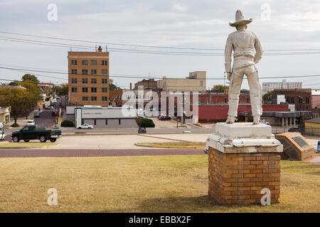 Der alte Cowboy blickt herab vom Boot Hill in Dodge City, Kansas. Stockfoto