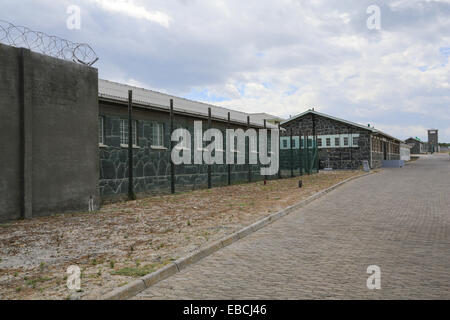 Die Gründe, Gefängnis auf Robben Island in der Nähe von Cape Town, South Africa, an einem bewölkten Tag. Stockfoto