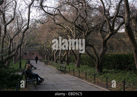 Einer ruhigen Gegend im Wintergarten im Central Park in New York City. Stockfoto