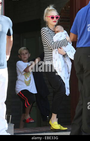 Gwen Stefani und Gavin Rossdale gesehen an- und Abreise Joel Silvers Memorial Day Party in Malibu.  Mitwirkende: Gwen Stefani wo: Los Angeles, California, Vereinigte Staaten von Amerika bei: 26. Mai 2014 Stockfoto