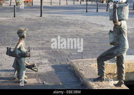 Kai Statuen in Marsaxlokk in Malta Stockfoto