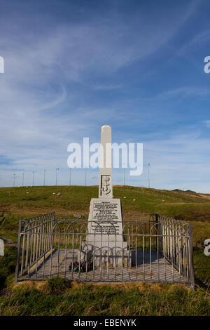 Denkmal für die Yacht Lolaire, die sank nach Kollision mit den Bestien Holm Felsen von Stornoway, Isle of Lewis, äußeren Hebriden, Schottland. Stockfoto