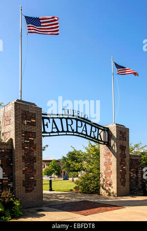 Den Eingang Torbogen, Tupelo Fairpark. Webseite des 1956 Elvis Heimkehr Konzerts an der Mississippi-Alabama State Fair Stockfoto