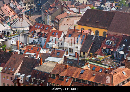 Close-up Dächern von Gebäuden in der Stadt Freiburg Im Breisgau, Deutschland Stockfoto