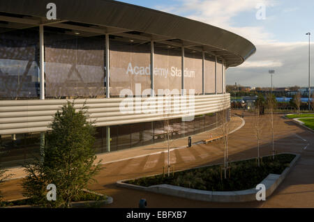 Außerhalb des Manchester City Football Club Etihad Campus Training Academy Stadions, Sportcity, Clayton, Manchester, England, UK Stockfoto