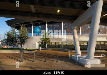 Außerhalb des Manchester City Football Club Etihad Campus Training Academy Stadions, Sportcity, Clayton, Manchester, England, UK Stockfoto