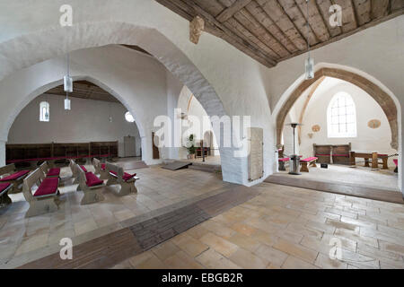 Interieur, St. Gallus-Kirche, die älteste kirchliche Gebäude des karolingischen Ursprungs in Franken, Altmühltal, Pappenheim Stockfoto