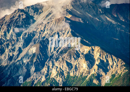 Felswand des Chucach Gebirges in der Nähe von Palmer, Alaska Stockfoto