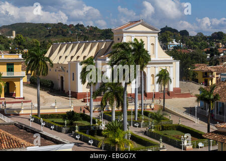 Kuba, Sancti Spiritus, Trinidad, Plaza großen & Heilige Dreifaltigkeitskirche Stockfoto