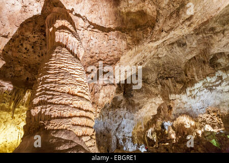 Innenansichten der Höhlen in Carlsbad Caverns in Carlsbad, New Mexico. Stockfoto