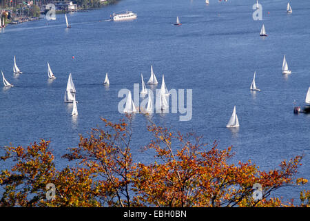 Baldeney See in der Nähe von Essen, Deutschland, Nordrhein-Westfalen, Ruhrgebiet, Essen Stockfoto