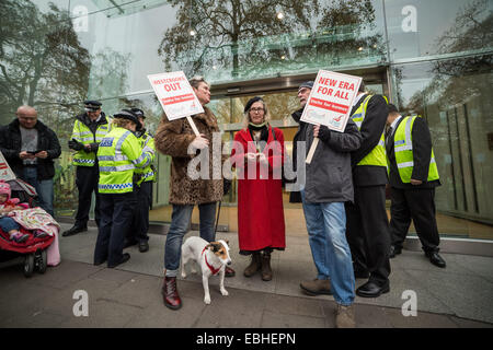 London, UK. 1. Dezember 2014.  Neue Ära Estate Gehäuse Protestmarsch Credit: Guy Corbishley/Alamy Live News Stockfoto