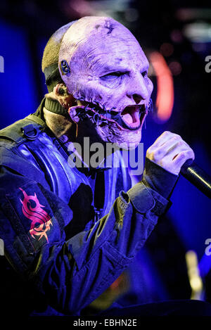 30. November 2014 - Toronto, Ontario, Kanada - amerikanische Metal-Band Slipknot im Air Canada Centre in Toronto während vorbereiten für Hölle Tour durchführt. Bandmitglieder: COREY TAYLOR, MICK THOMSON, JIM ROOT, CRAIG JONES, SID WILSON, SHAWN CRAHAN, CHRIS FEHN (Credit-Bild: © Igor Vidyashev/ZUMA Draht) Stockfoto