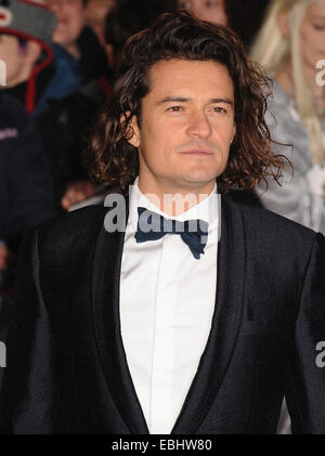 London, UK. 1. Dezember 2014. Orlando Bloom besucht die UK-Premiere von "Hobbit" an Empire Leciester Square. Bildnachweis: Ferdaus Shamim/ZUMA Draht/Alamy Live-Nachrichten Stockfoto