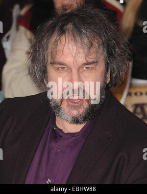 London, UK. 1. Dezember 2014. Peter Jackson besucht die UK-Premiere von "Hobbit" an Empire Leciester Square. Bildnachweis: Ferdaus Shamim/ZUMA Draht/Alamy Live-Nachrichten Stockfoto