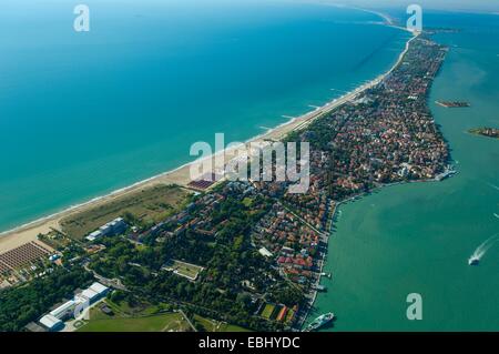 Luftaufnahme der Insel North Lido am San Nicolo, Venedig Lagune, Italien, Europa Stockfoto