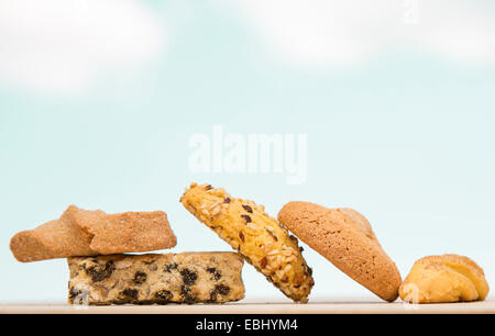 Chocolate Chip Cookies und Biscotti, Backwaren Stockfoto