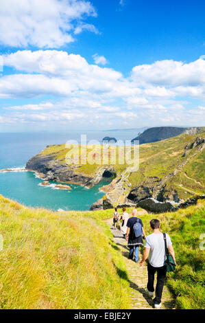 Küste Wandern rund um Tintagel, Cornwall, Großbritannien Stockfoto