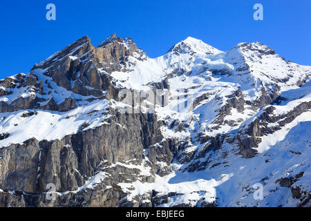 Blueemlisalp Rothorn, Blueemlisalphorn und Oeschinenhorn der Berner Alpen, Schweiz Stockfoto