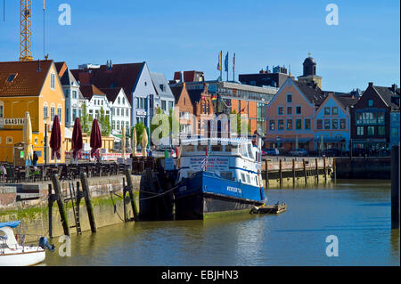 Restaurantschiff MS Nordertor im Hafen, Deutschland, Schleswig-Holstein, Norden Frisia, Husum Stockfoto