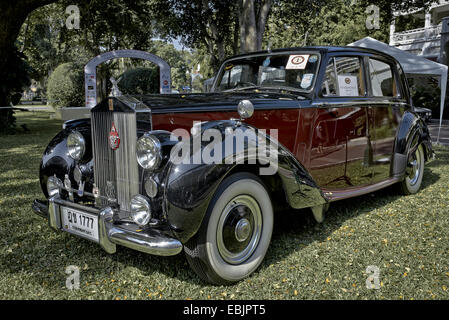 Rolls-Royce Silver Dawn Limousine. 1951 Classic British executive Automuseum. Zuerst im Concours d ' Elegance Klassensieger Stockfoto