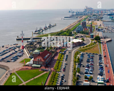 Blick vom Hotel Atlantic, mit Zoo und Container-terminal, Deutschland, Bremerhaven Hafen Stockfoto