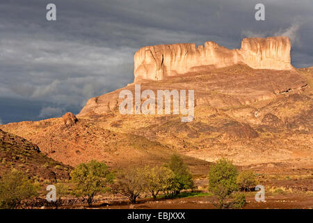 Tafelberg in Djebel Sarhro, Marokko, Souss-Massa-DaraÔ, Djebel Sarhro Stockfoto