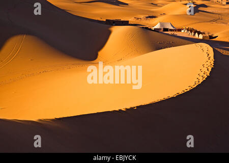 Desert Camp in der Sahara, Marokko, Souss-Massa-DaraÔ, Erg Chegaga Stockfoto