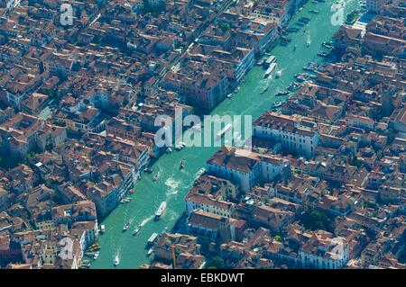 Luftaufnahme des Canal Grande zwischen Cannaregio und San Polo, Venedig, Italien, Europa Stockfoto