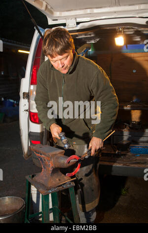 Hufschmied, Mike Moss, Godshill, Isle Of Wight, England, UK, Stockfoto