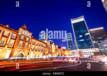 Tokyo, Japan Stadtbild an der Tokio Station im Bezirk Marunouchi. Stockfoto