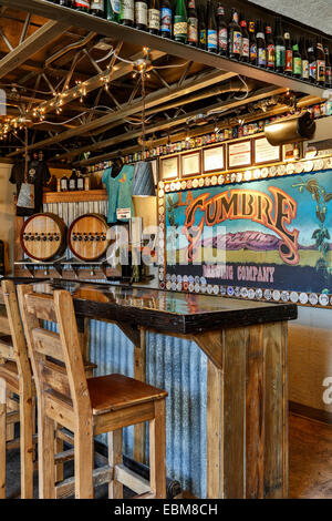 Zeichen und Bar, La Cumbre Brewing Company, Albuquerque, New Mexico USA Stockfoto