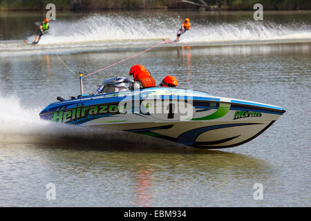 Hellrazor verlässt den Darling River in den Murray River bei Wentworth während des Ted Hurley Memorial Classic 2014 Stockfoto