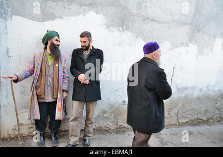 Porträt von Sufi Leben in der Residenz von Shaikh Nazim Al-Haqqani, Führer der Naqshbandi-Haqqani Sufi-Ordens, Lefke, Nord-Zypern Stockfoto