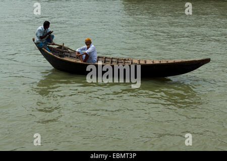 angedockten Schiffe im Hafen Sadarghat in Dhaka, Bangladesch Stockfoto