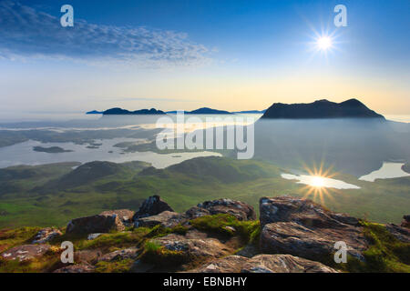 Blick auf Suilven und Cul Mor, Großbritannien, Schottland, Sutherland Stockfoto